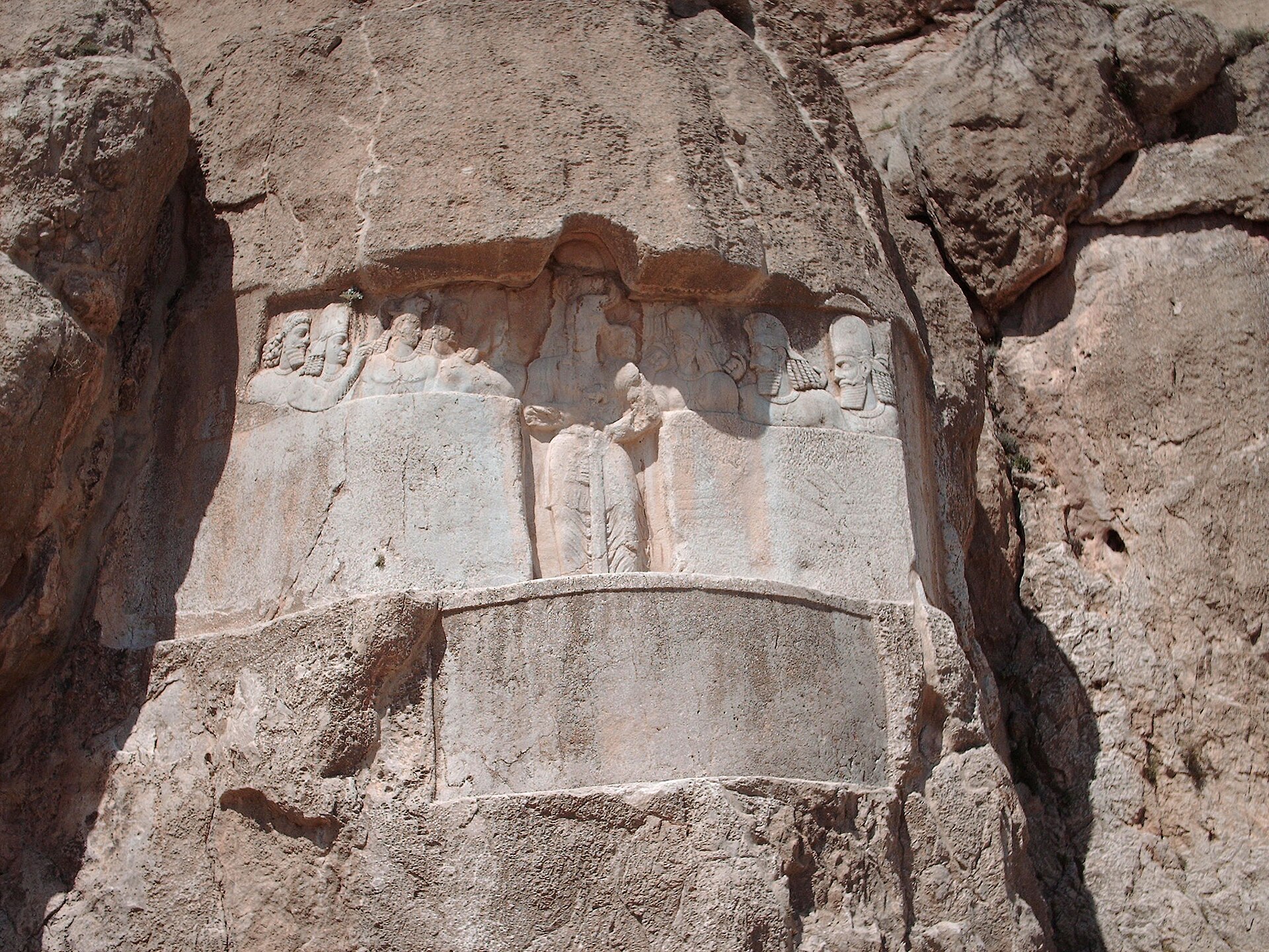 Naqsh-e Rostam: rock reliefs as state propaganda