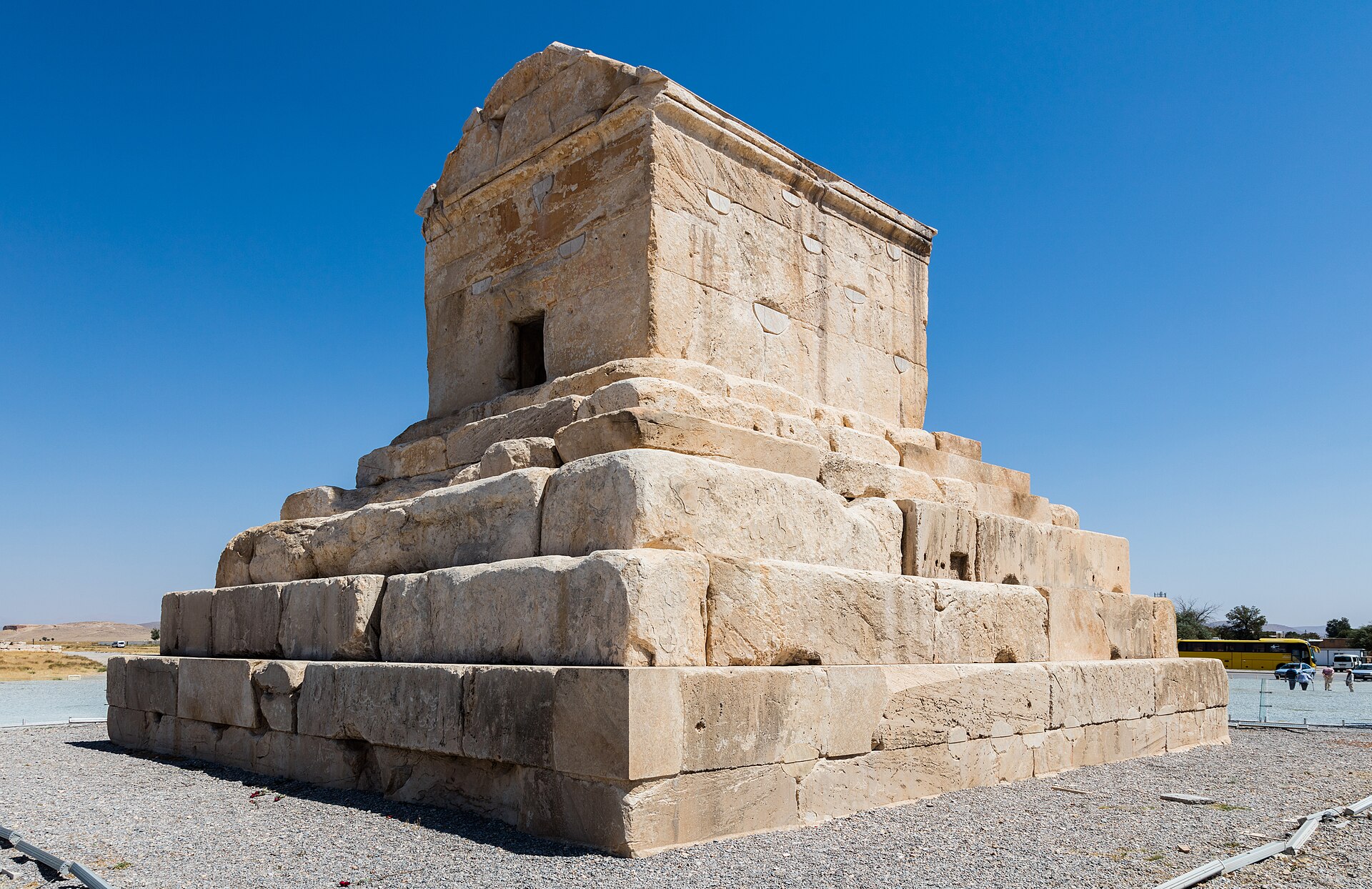 Pasargadae and Cyrus the Great's vision