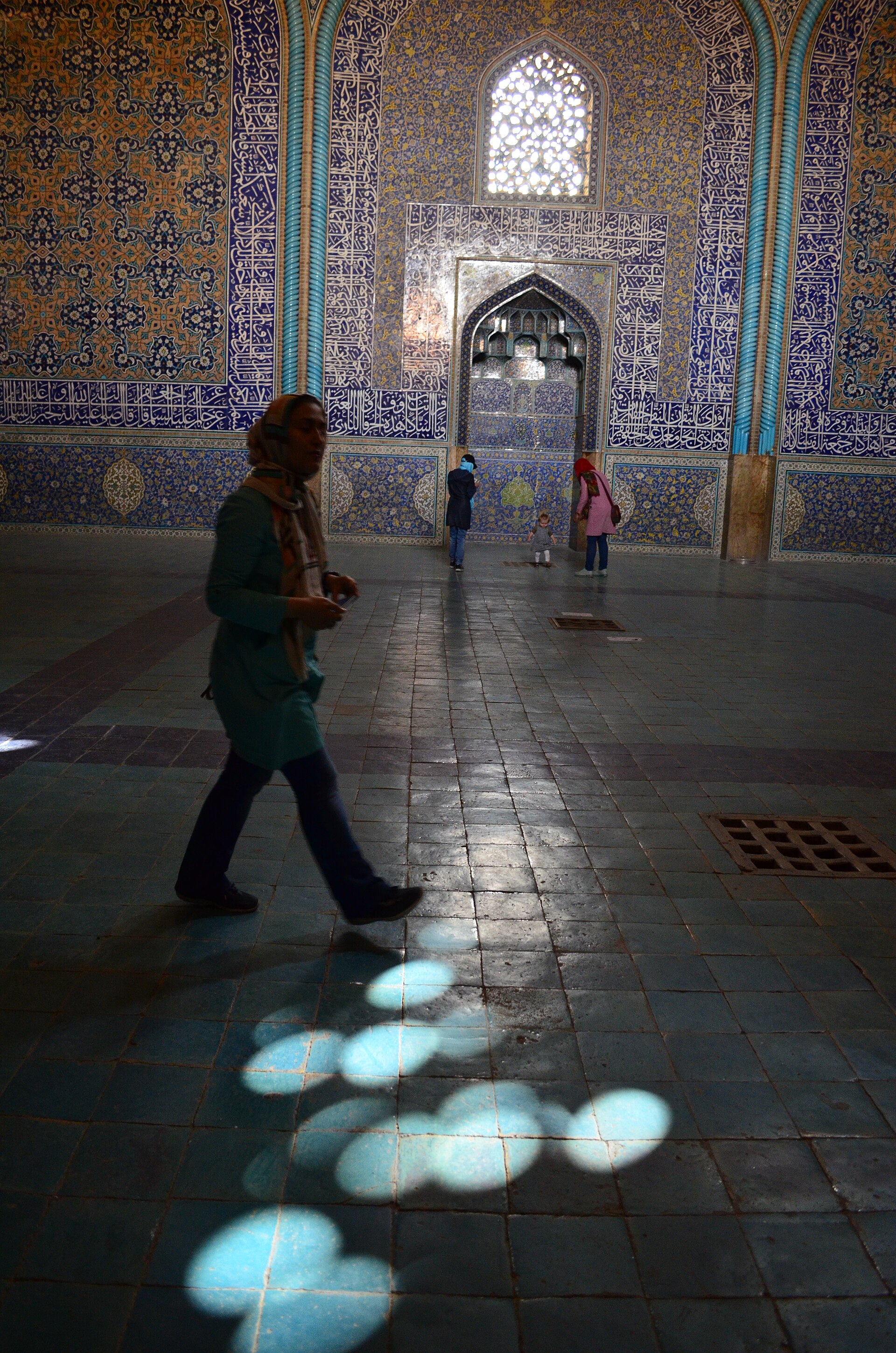 Sheikh Lotfollah Mosque mihrab tilework Safavid Isfahan
